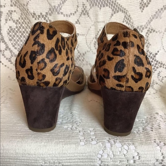 Ugg Char leopard sandals size 7 - Picture 5 of 7